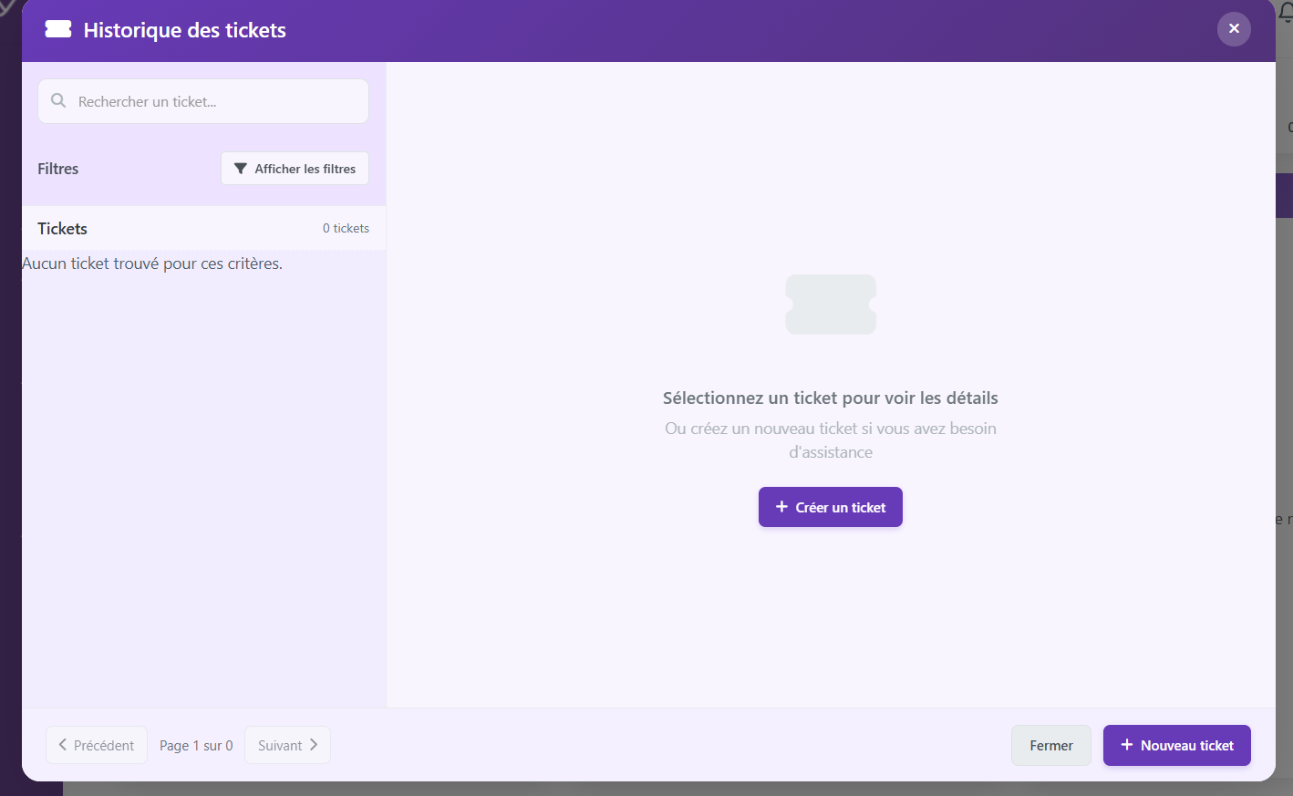 Tableau de bord de la plateforme helpdesk CodeIgniter montrant la liste des tickets